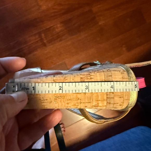 Prada shoes, gold High heel sandals. - Picture 11 of 11